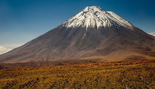Volcán Lincanbur